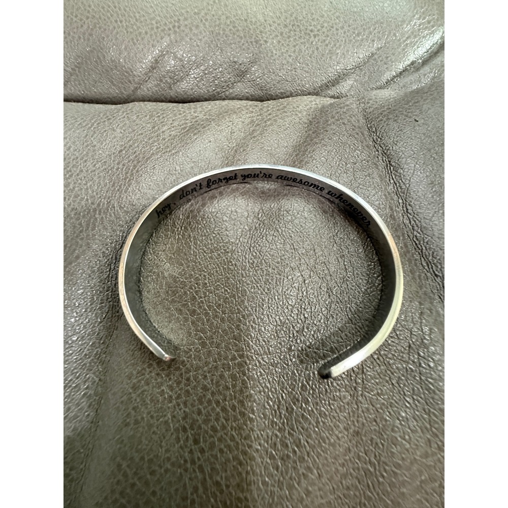 Silver‎ Tone Arrow Cuff Bracelet Hidden Message Hey Don't Forget You're Awesome